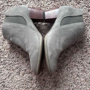 Vionic Sterling Ankle Boots